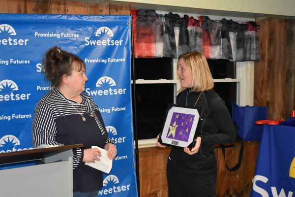 Volunteer effort leads to new teen room at Sweetser campus in Saco