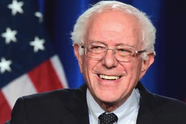 U.S. Senator Bernie Sanders to deliver UNE commencement address in May