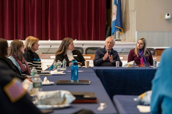 Saco Hosts Senator Angus King